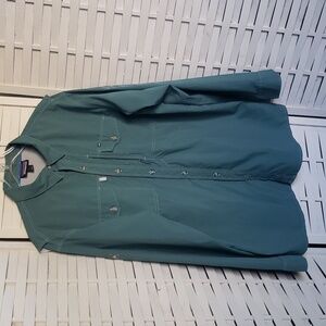 Patagonia green long sleeve outdoors hiking walking button down mens shirt XL